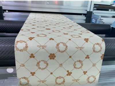 The beeswax wrapper coating machine is committed to environmental protection
